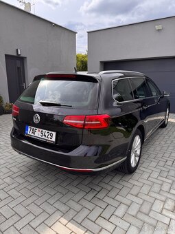 Volkswagen PASSAT variant 2.0TDI DSG BMT Highline - 6