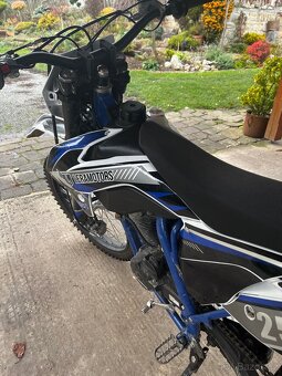 Prodávám motorku 250 cross - 6