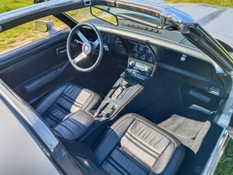 CORVETTE C3  CHEVROLET  ANNIVERSARY - 25 - 6