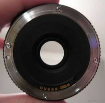 CANON 40mm f2,8 Pancake - 6