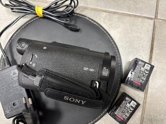 Videokamera Sony FDR-AX33 Handycam 4K - 6