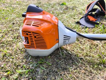Stihl FS 240 Zánovní - 6
