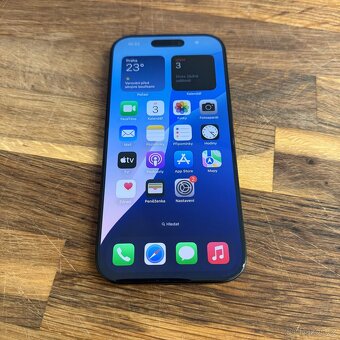 iPhone 16 Pro 128GB black titan, pěkný stav, rok záruka - 6