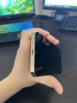Apple iPhone 12 Pro Max 256GB zlatý - 6