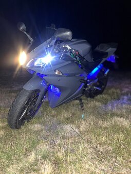 Yamaha yzf125r - 6
