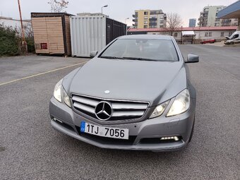 Mercedes-Benz E kupé 220CDI W207 e250 C207 Coupe - 6