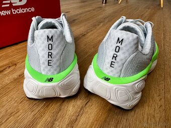 Zánovní boty New Balance Fresh Foam V5 - vel.44 (1x na sobě) - 6