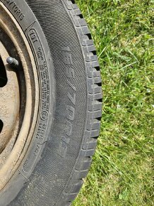 Zimní pneumatiky 165/70 R13 na plecháčích - 6
