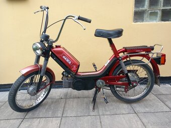 Babetta 210 - prodám. Po velkém servisu. - 6