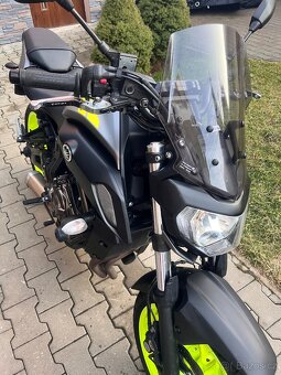 Yamaha MT07 - 6