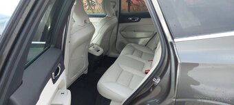 Na prodej Volvo XC60 2019 T5 - 6