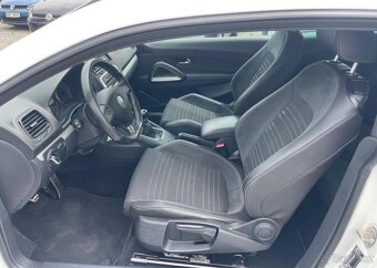 Volkswagen Scirocco 1.4 TSI SPORT benzín manuál 118 kw - 6