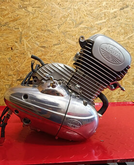 Prodám motor JAWA 300 CL - 6