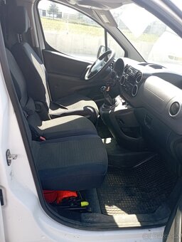Berlingo 1,6 diesel, 66 kW , 3 místa, tempomat, klimatizace - 6