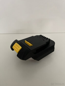Redukce/adaptér AKU Parkside X20Vteam na Dewalt XR - 6