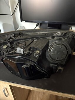 Světla bmw e60/e61 xenon - 6