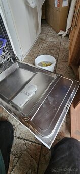 Prodam myčku BECO DFS28020W - 6