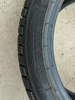 Prodám zimní pneu značky Riken 205/45r17 - 6