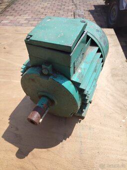 Motor 1,1 kw 1410 ot. - 6