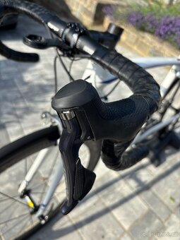 Specialized Tarmac, vel. 54, Di2 Ultegra, keramická ložiska - 6