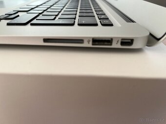 Prodám Apple MacBook Air 13” model A1466 (EMC 2925) - 6