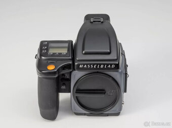 Hasselblad H6D100C s mnoha příslušenstvím v originálním bale - 6
