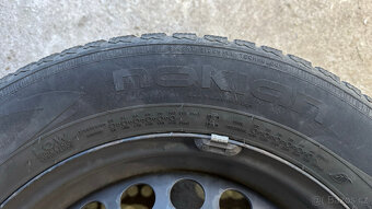 Zimní pneu Nokian 215/60 R16 99H XL - 6