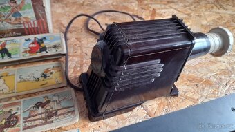 Prodám dětský projektor DIOR - 6