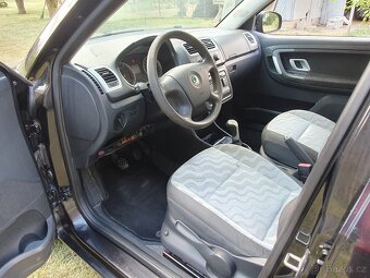 Škoda Fabia kombi 1.4i nová stk - 6