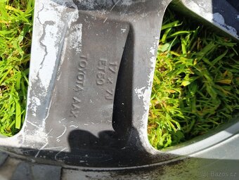 Originální alu kola Toyota 17 - 6