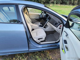 Volvo S60 - 6