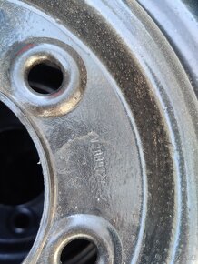 Goodyear Wrangler , Pirelli Scorpion A/T - 6