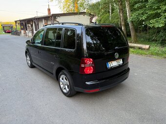 Volkswagen Touran 2.0 TDI 103kw - Klima,Navi - 6