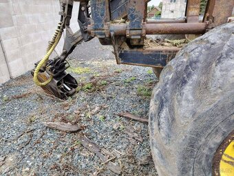 Vyvážecí traktor Timberjack 1110D - 6