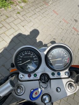 Suzuki GS500E - 6