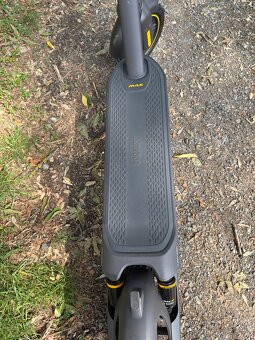Segway Ninebot MAX G2 - 6
