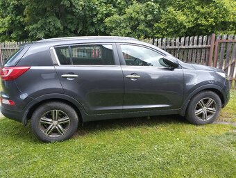 Kia Sportage r.v.2011 , 1995 ccm ,diesel, AWD ,manuál. - 6