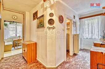 Prodej bytu 2+1, 77 m², Ostrov, ul. Komenského - 6