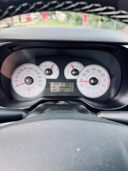 Fiat Grande Punto sport - 6