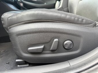 Hyundai i30 1.5 T-GDI MH • 3/2022 • 117kw • Původ ČR • ACC - 6