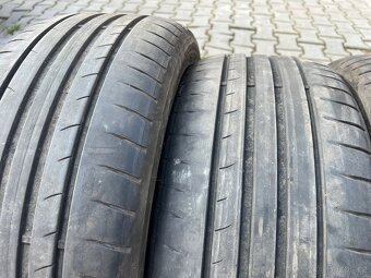Dunlop Sport BlueResponse 225/45 R17 94W - 6