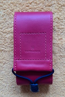 PREDÁM PRODUKTY  VICTORINOX - 6