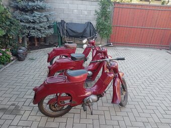 Predám zbierku Jawa 550,555 - 6