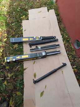 Land Cruiser 71,76,78,79 r.v. 2024 - 6