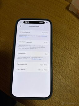 iPhone 15 Pro modrý titan 128 GB - 6