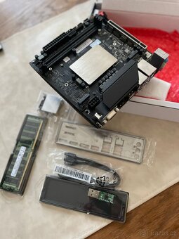 Mini-ITX+Intel Core+RAM+SSD - 6