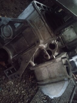 motor volha gaz 24,nebo uaz ,ne aro - 6