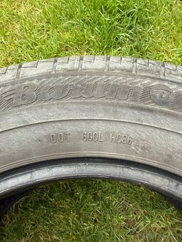 Prodám letní pneu Barum Vanis 2 215/65 R16 C - 6