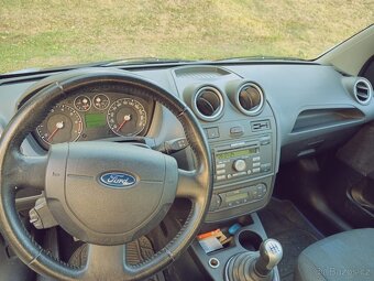 Prodej Ford Fiesta 1.3 - 6