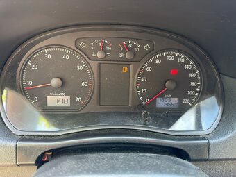 VW Polo 1.4i 2007 - 6